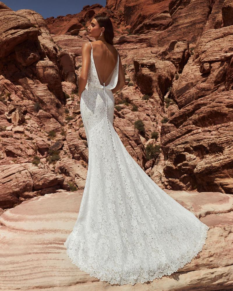 Lp2422 simple spaghetti strap wedding dress with open back and stretch lace2